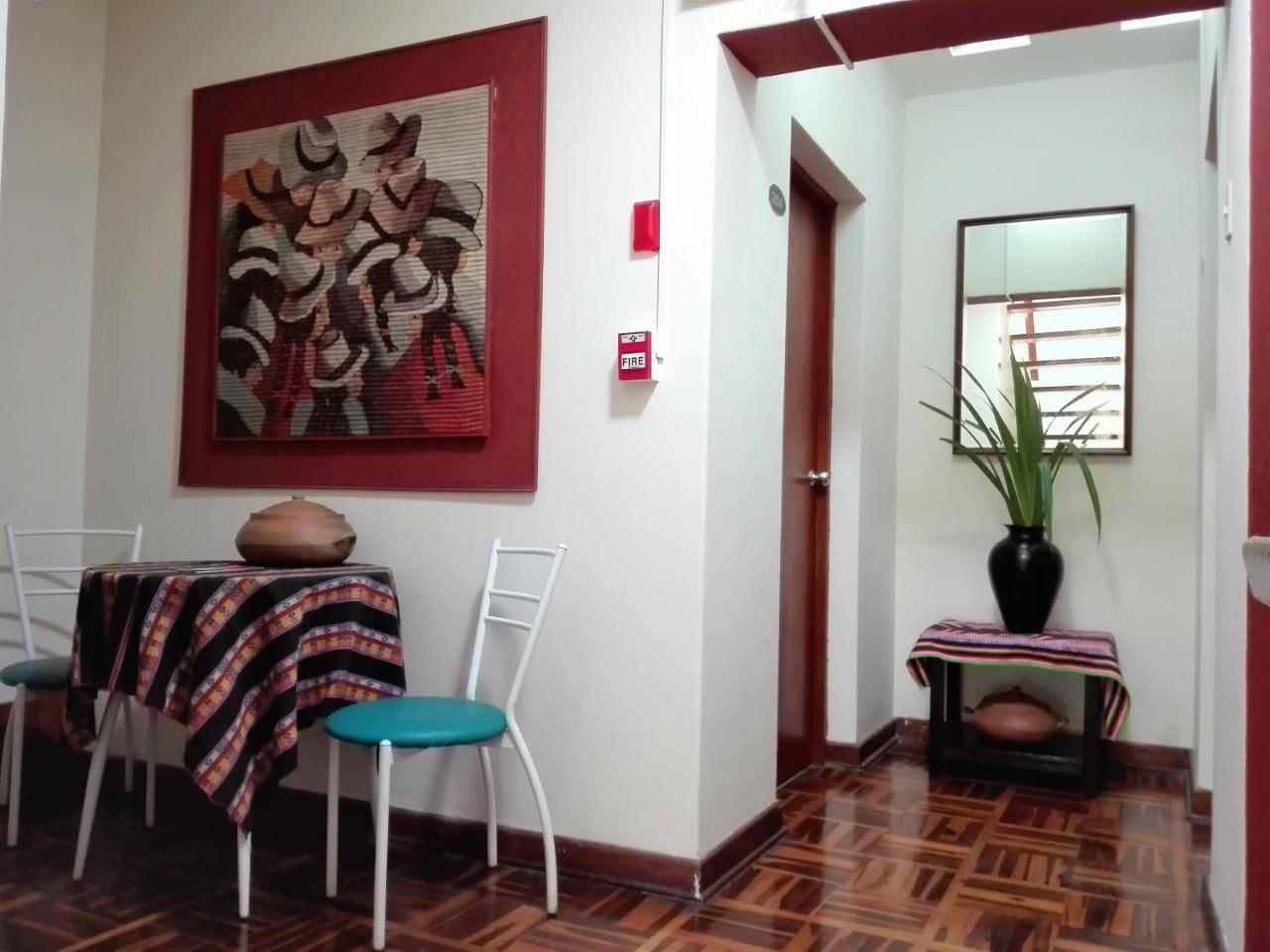 Los Q'Eros Lima Exterior photo